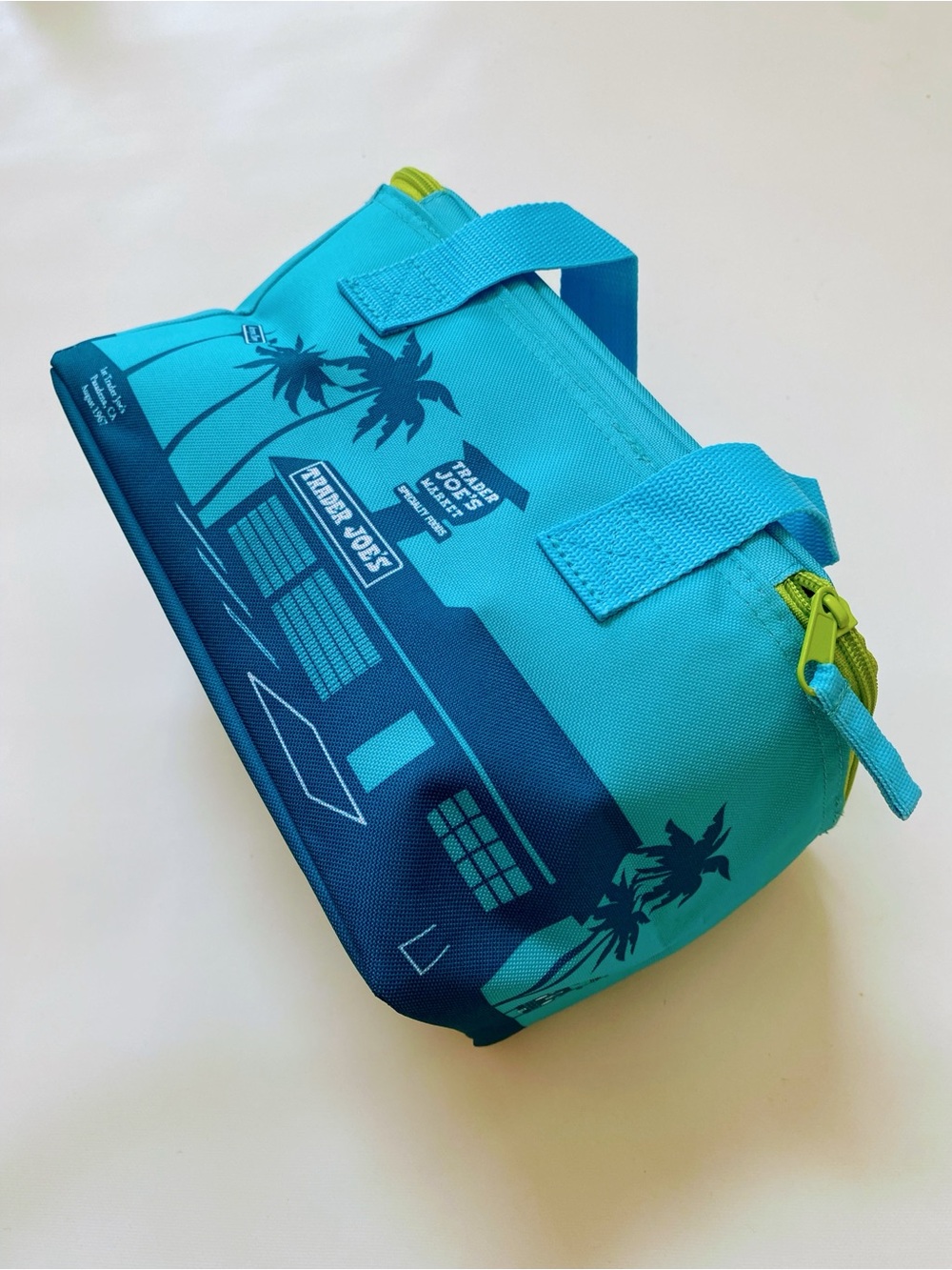 Trader Joe's Mini Insulated lunch bag Tote - Picture 2 of 5